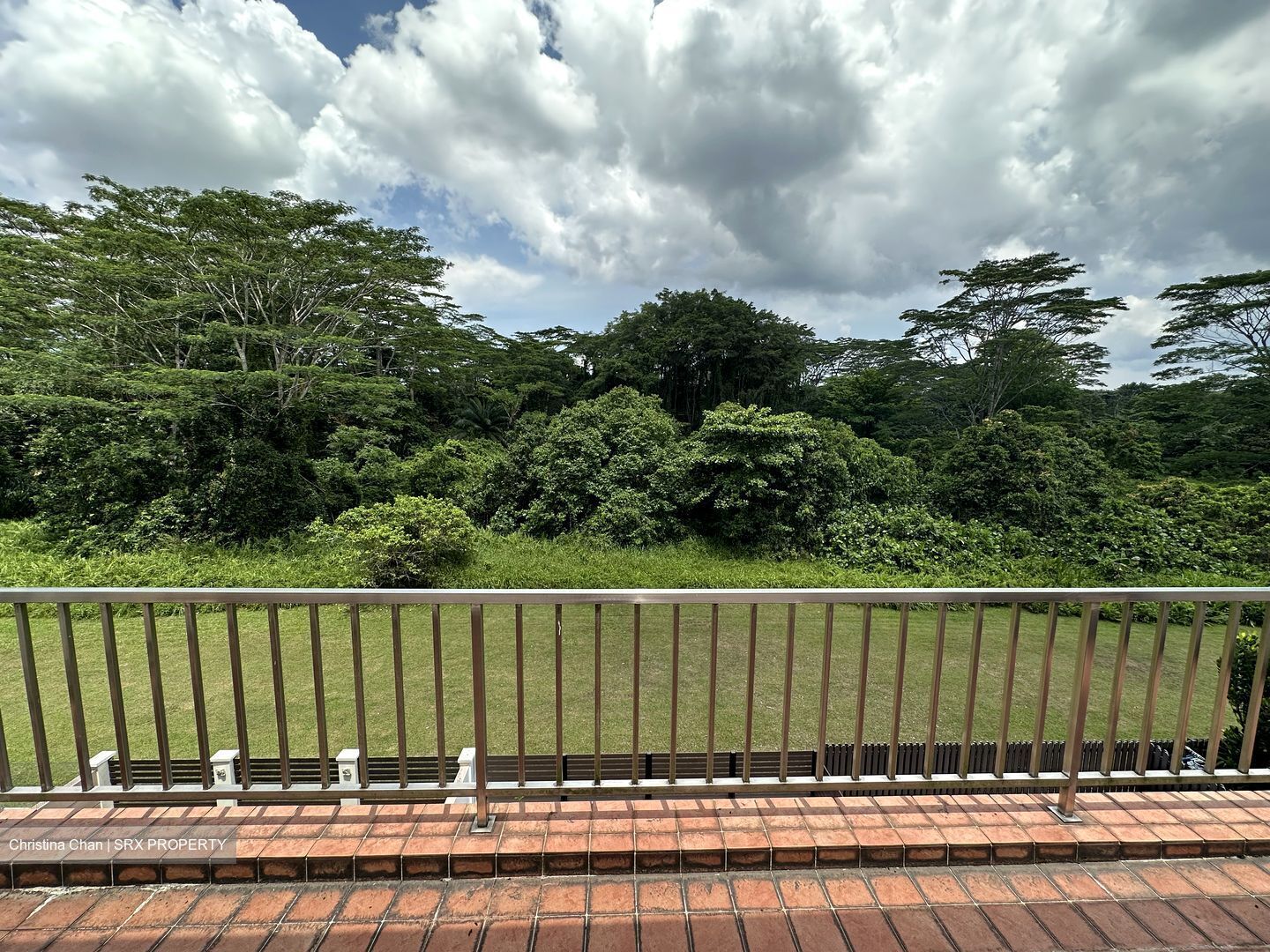 Springside Avenue (D26), Terrace #557892031